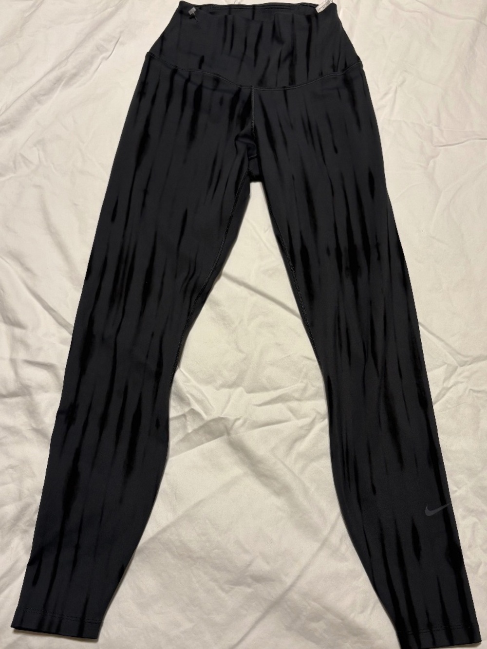 Nike One Dri-FIT Leggings Abstract Print Soft Athletic Tights Size XS FZ7272